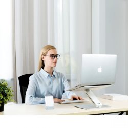 WERGON - Loke - Laptop/MacBook - Justerbar &amp; foldebar holder 11-15,6" - Slv